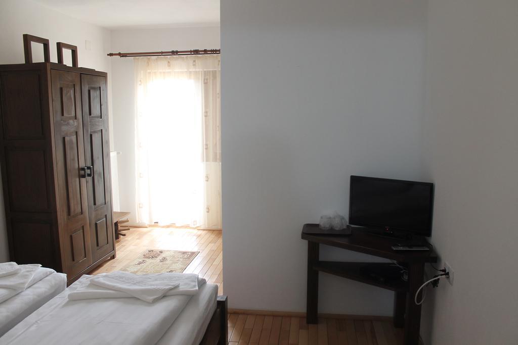 Pensiunea Muntele Alb Horezu Room photo