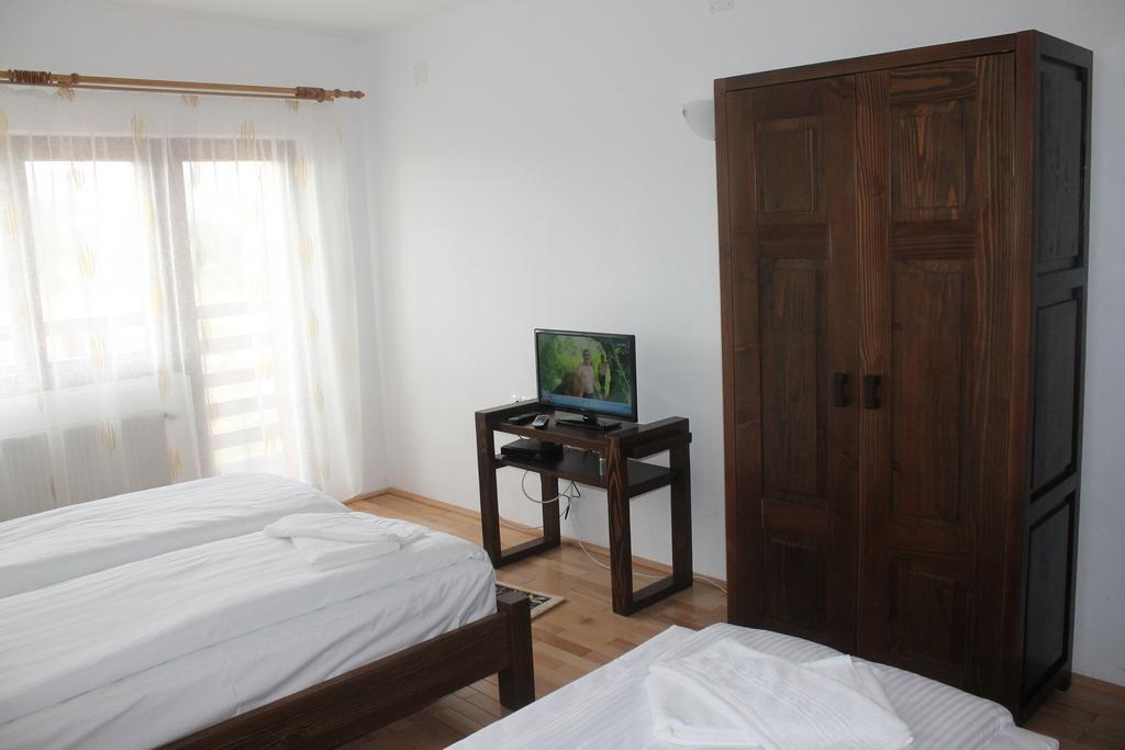 Pensiunea Muntele Alb Horezu Room photo